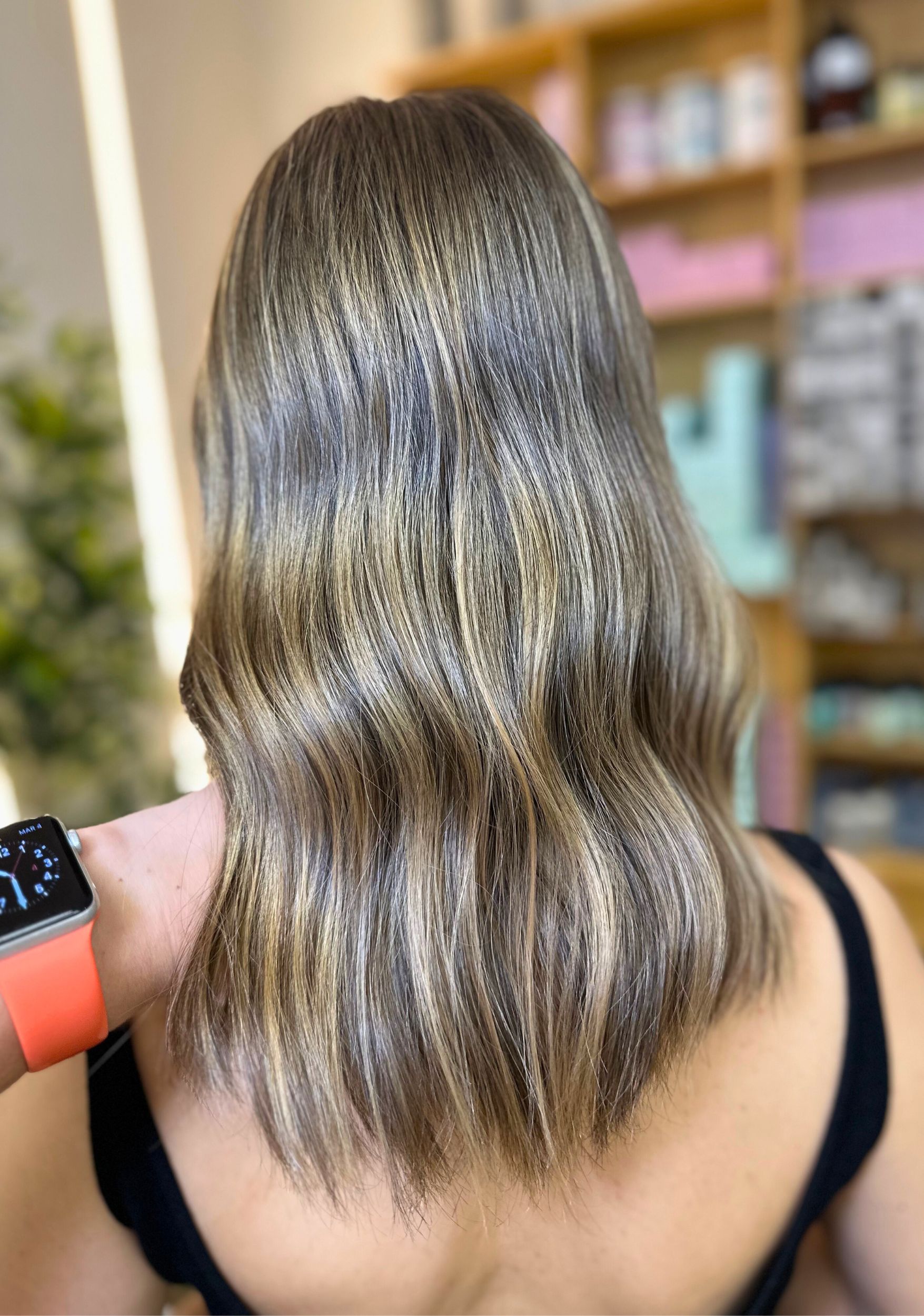 Догляд OLAPLEX в перукарні